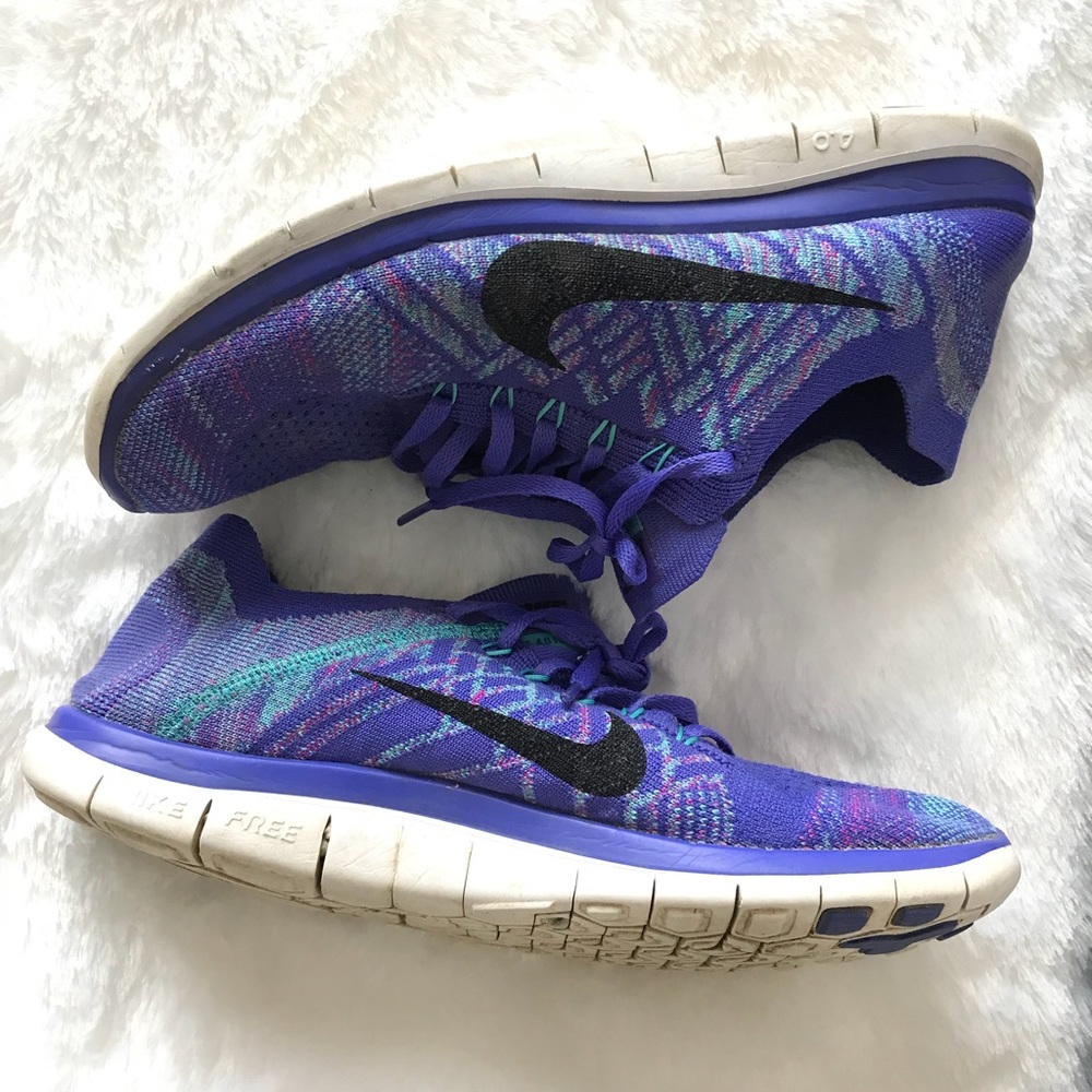 Two pairs of Nike frees size 10